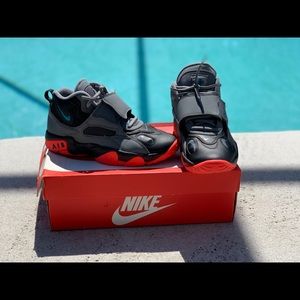 Nike Air speed Turf Sneakers